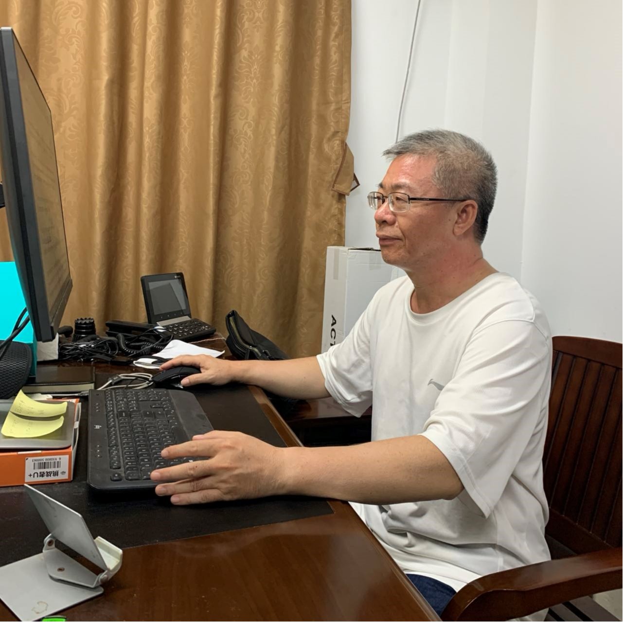 拉斯维加斯官网林伟英教授入选英国皇家化学会会士
